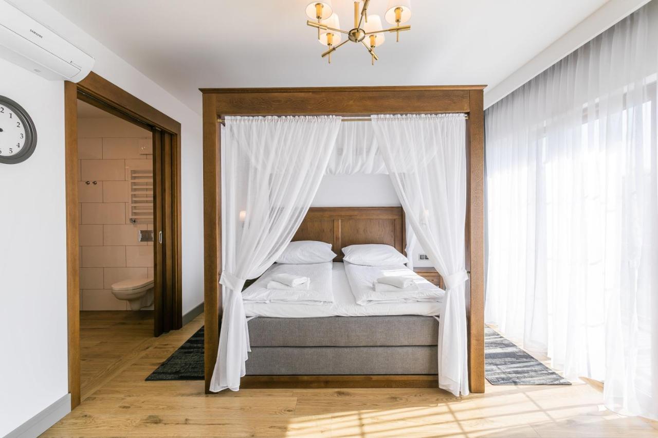 Nordowi Dwor Bed & Breakfast Celbowo Bagian luar foto