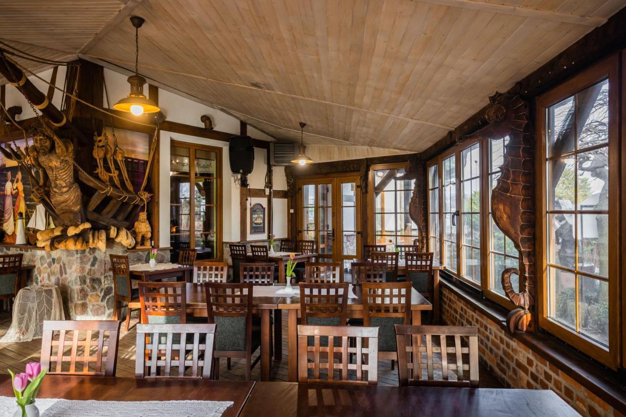 Nordowi Dwor Bed & Breakfast Celbowo Bagian luar foto