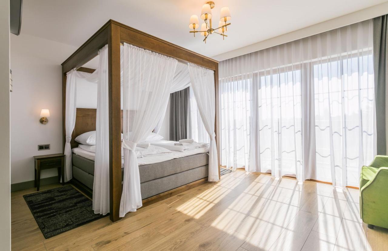 Nordowi Dwor Bed & Breakfast Celbowo Bagian luar foto