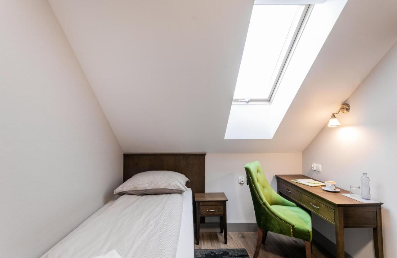 Nordowi Dwor Bed & Breakfast Celbowo Bagian luar foto