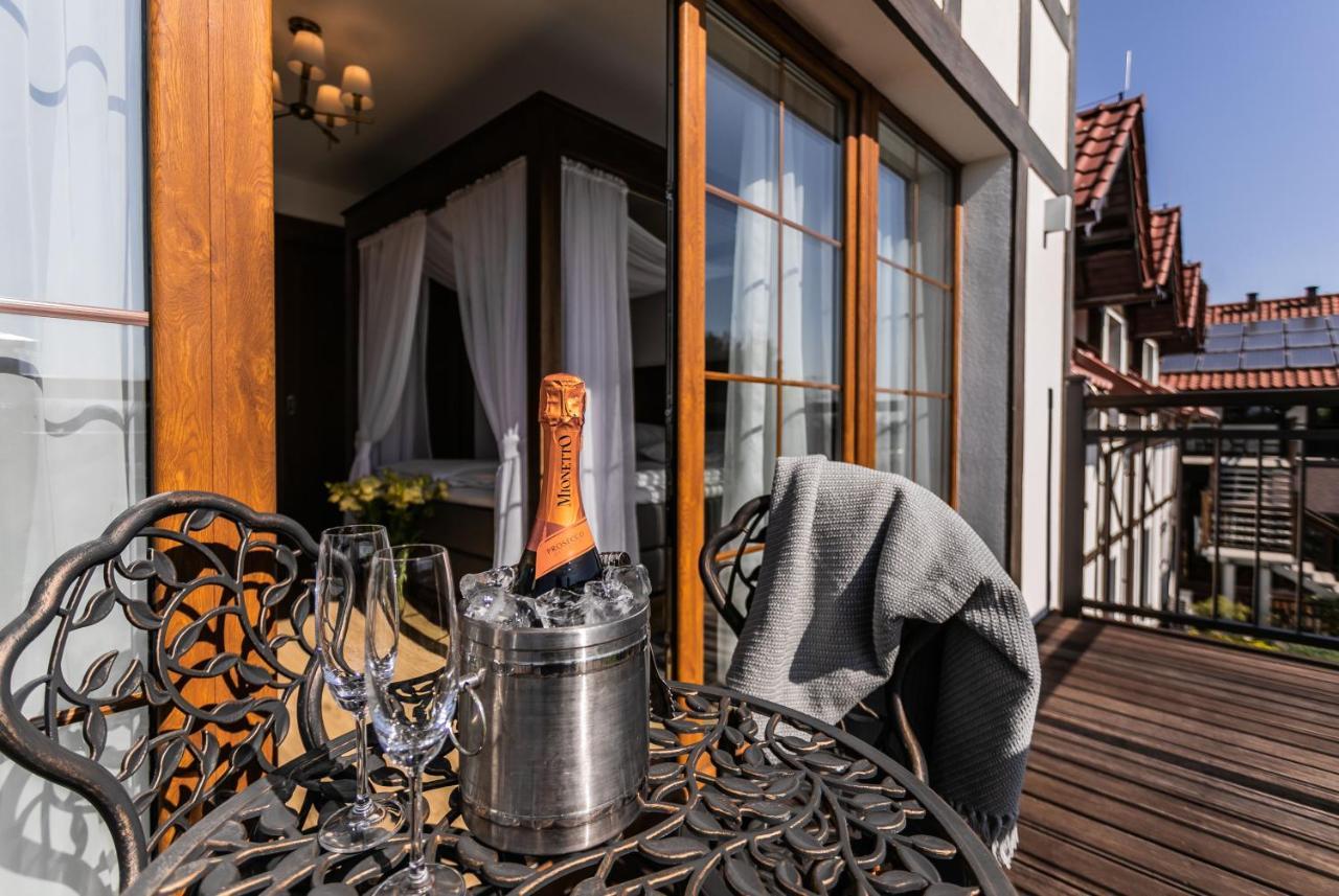 Nordowi Dwor Bed & Breakfast Celbowo Bagian luar foto