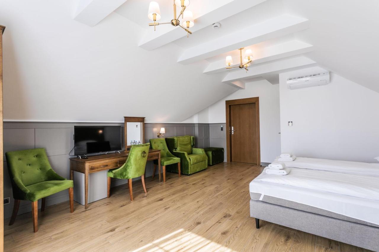 Nordowi Dwor Bed & Breakfast Celbowo Bagian luar foto