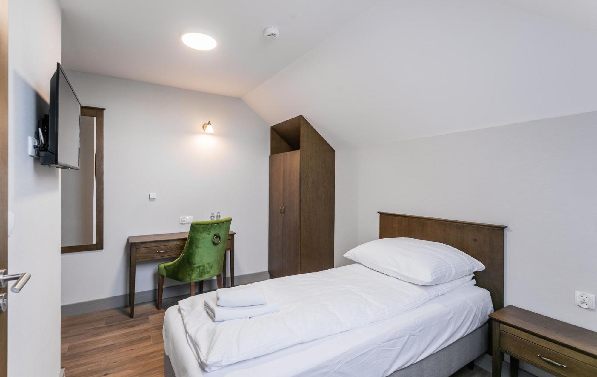Nordowi Dwor Bed & Breakfast Celbowo Bagian luar foto